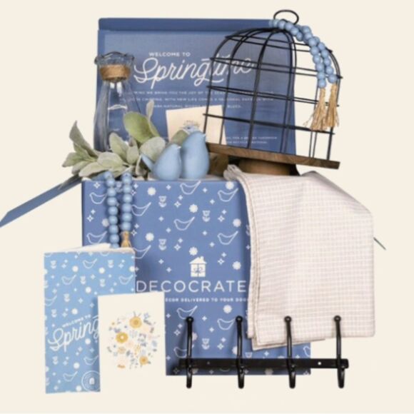Decorated Home Decor Bundle, 7 Pieces, Subscription Box Springtime 2022. NIB! - Picture 1 of 16